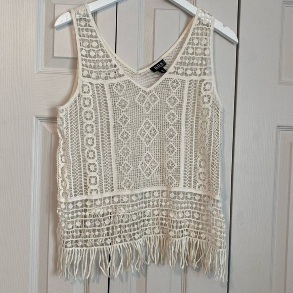 A.N.A. Cropped Crochet Fringe Festival Tank Top V Neck BOHO Sz Medium Petite